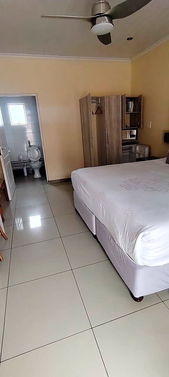 14 Bedroom Property for Sale in Amalinda Eastern Cape